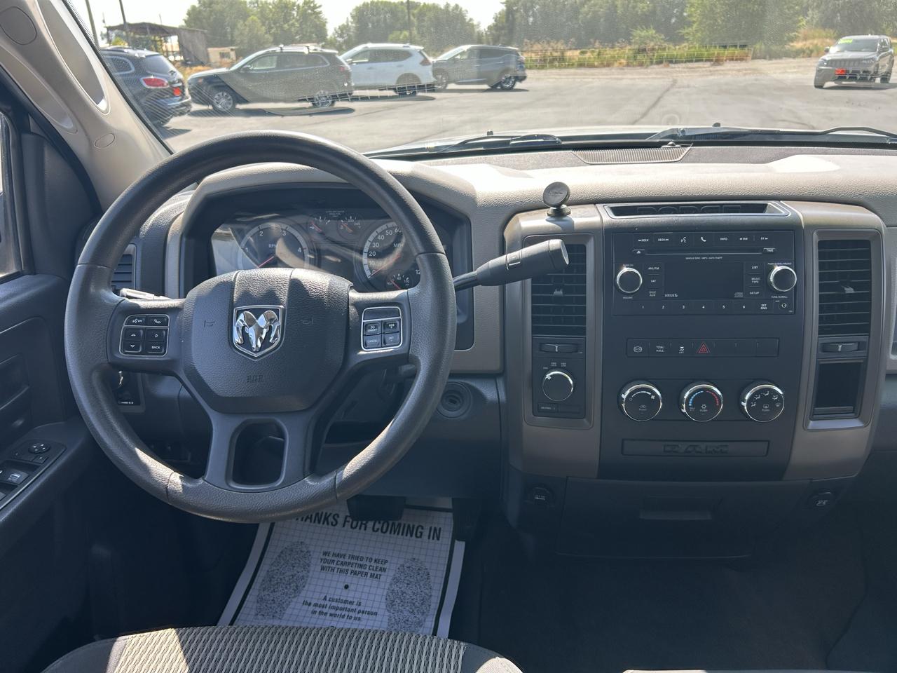 RAM 3500 4WD Crew Cab 169" ST 2012