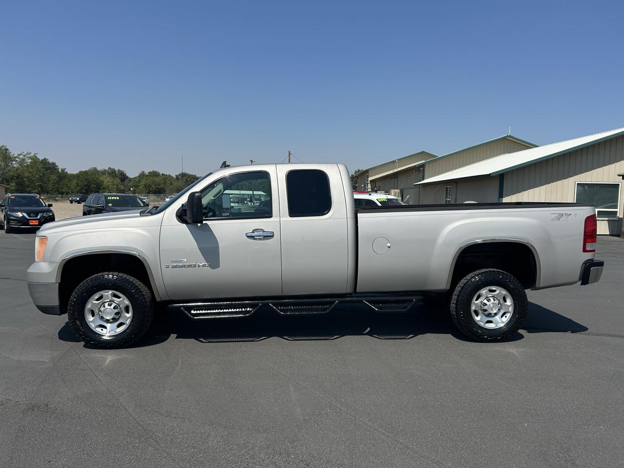 GMC Sierra 3500HD 4WD Ext Cab 157.5" SRW SLT 2008