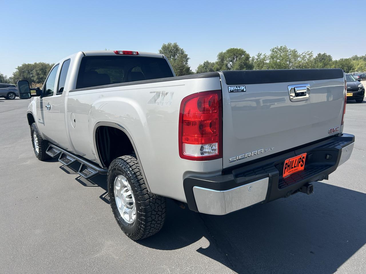 GMC Sierra 3500HD 4WD Ext Cab 157.5" SRW SLT 2008