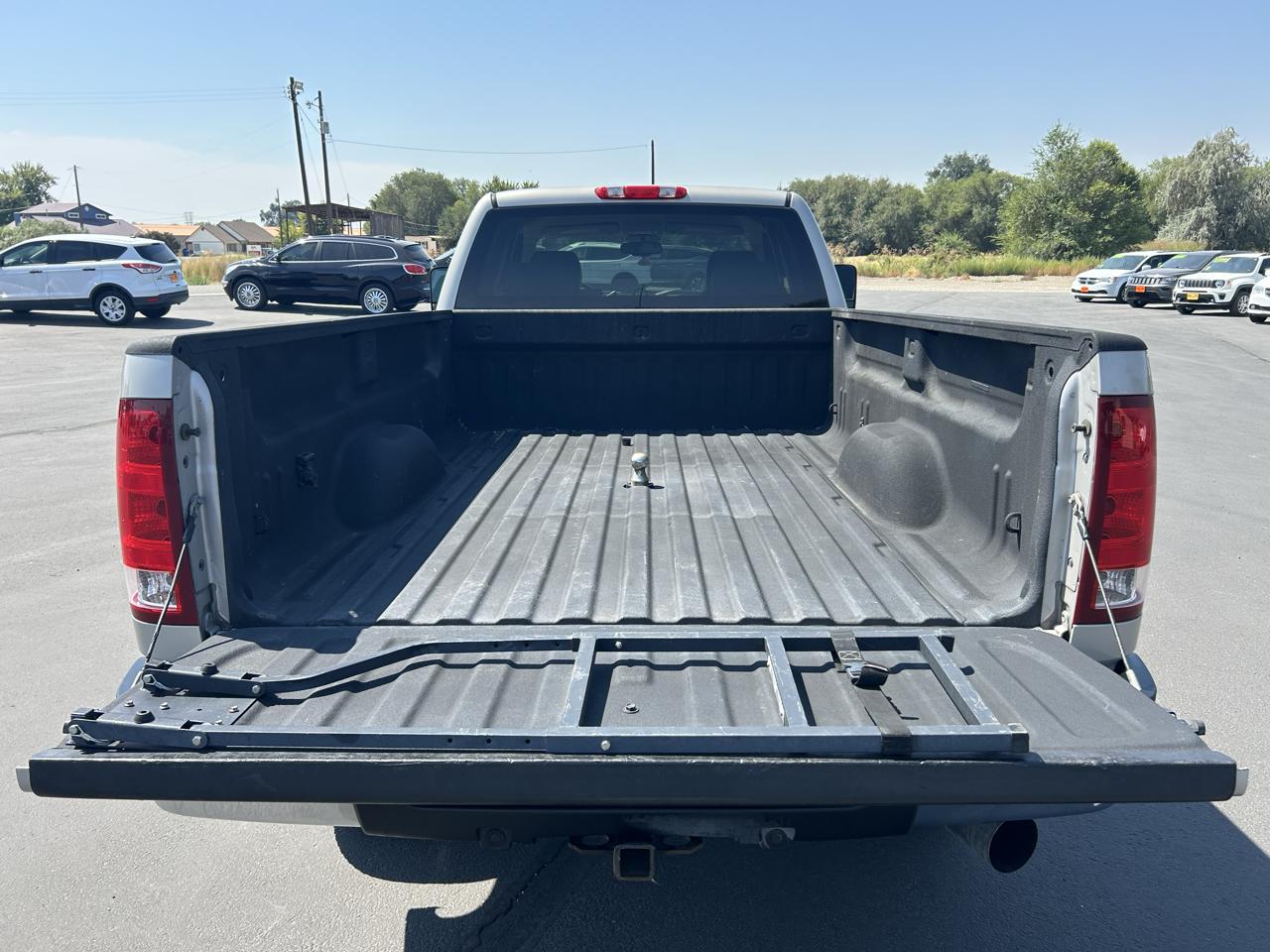 GMC Sierra 3500HD 4WD Ext Cab 157.5" SRW SLT 2008