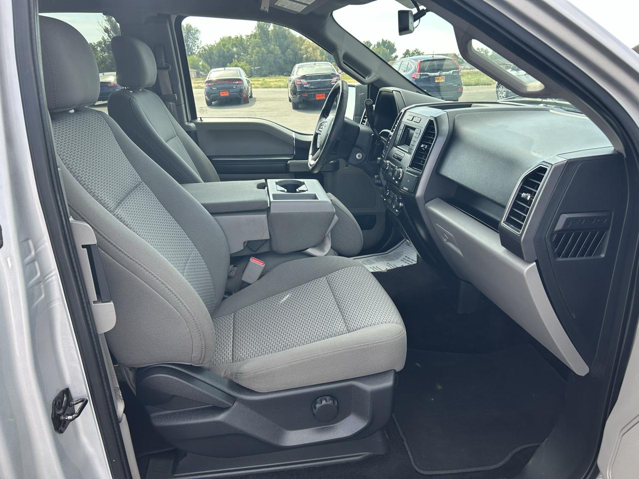 Ford F-150 XLT 4WD SuperCab 6.5' Box 2017