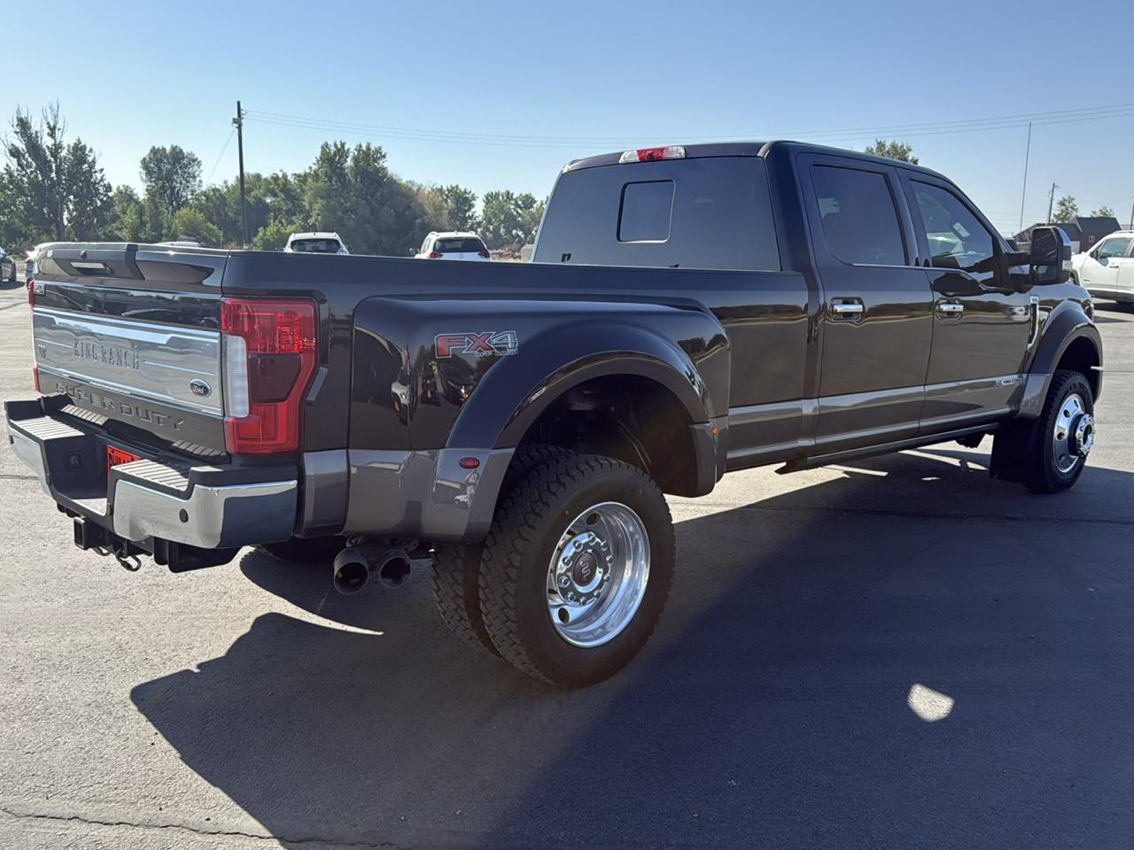 Ford Super Duty F-450 DRW King Ranch 4WD Crew Cab 8' Box 2019