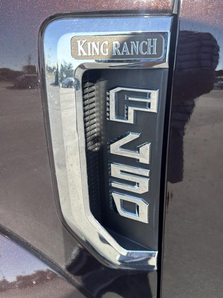 Ford Super Duty F-450 DRW King Ranch 4WD Crew Cab 8' Box 2019