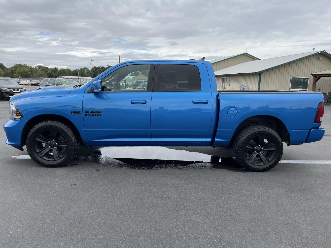 RAM 1500 Sport 4x4 Crew Cab 5'7" Box *Ltd Avail* 2018