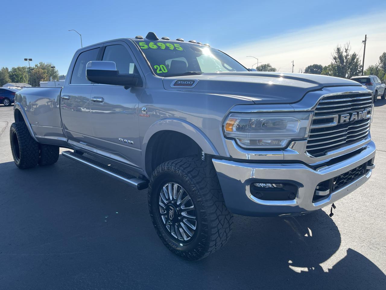 RAM 3500 Laramie 4x4 Crew Cab 8' Box 2020