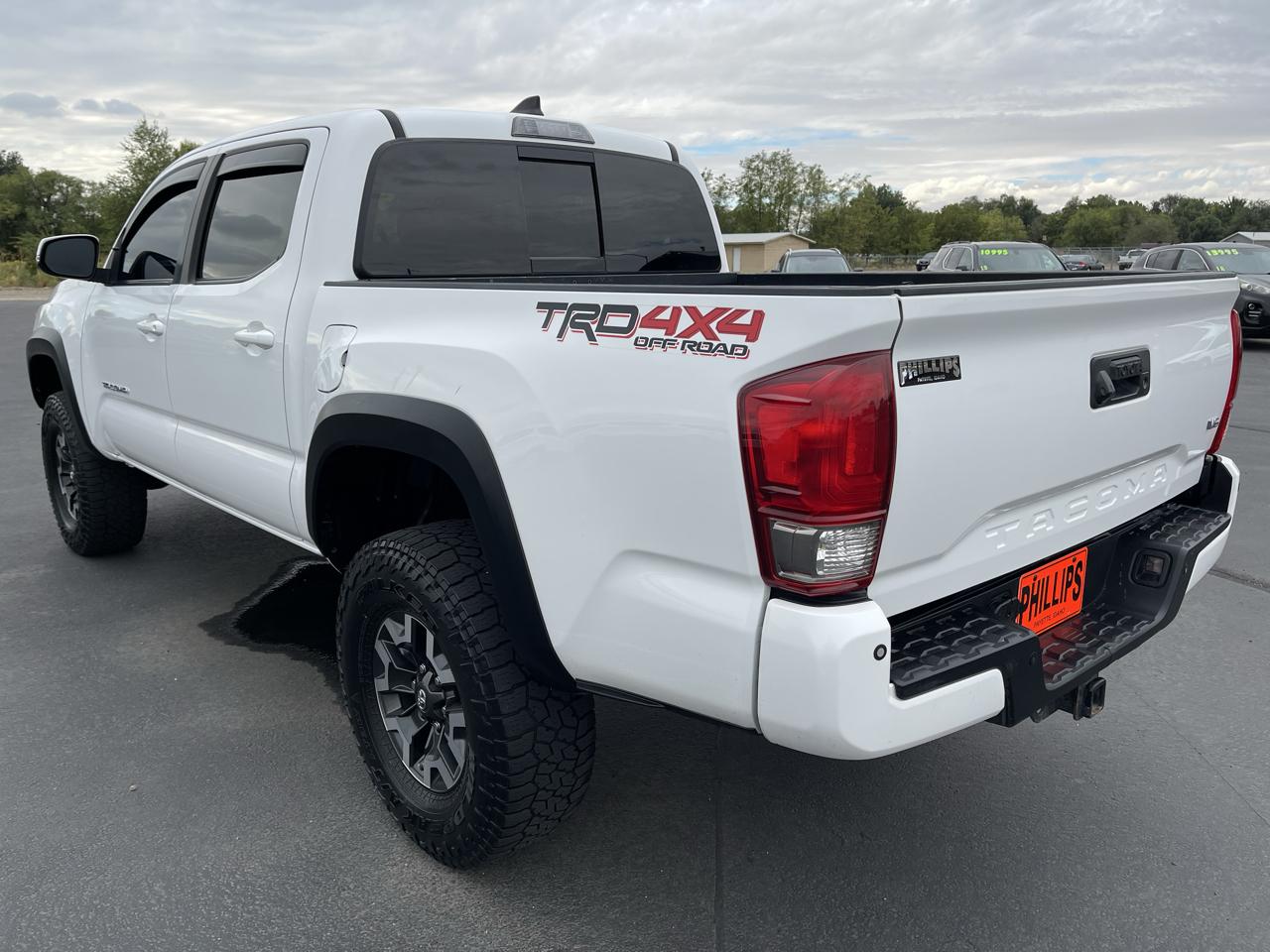 Toyota Tacoma  2017