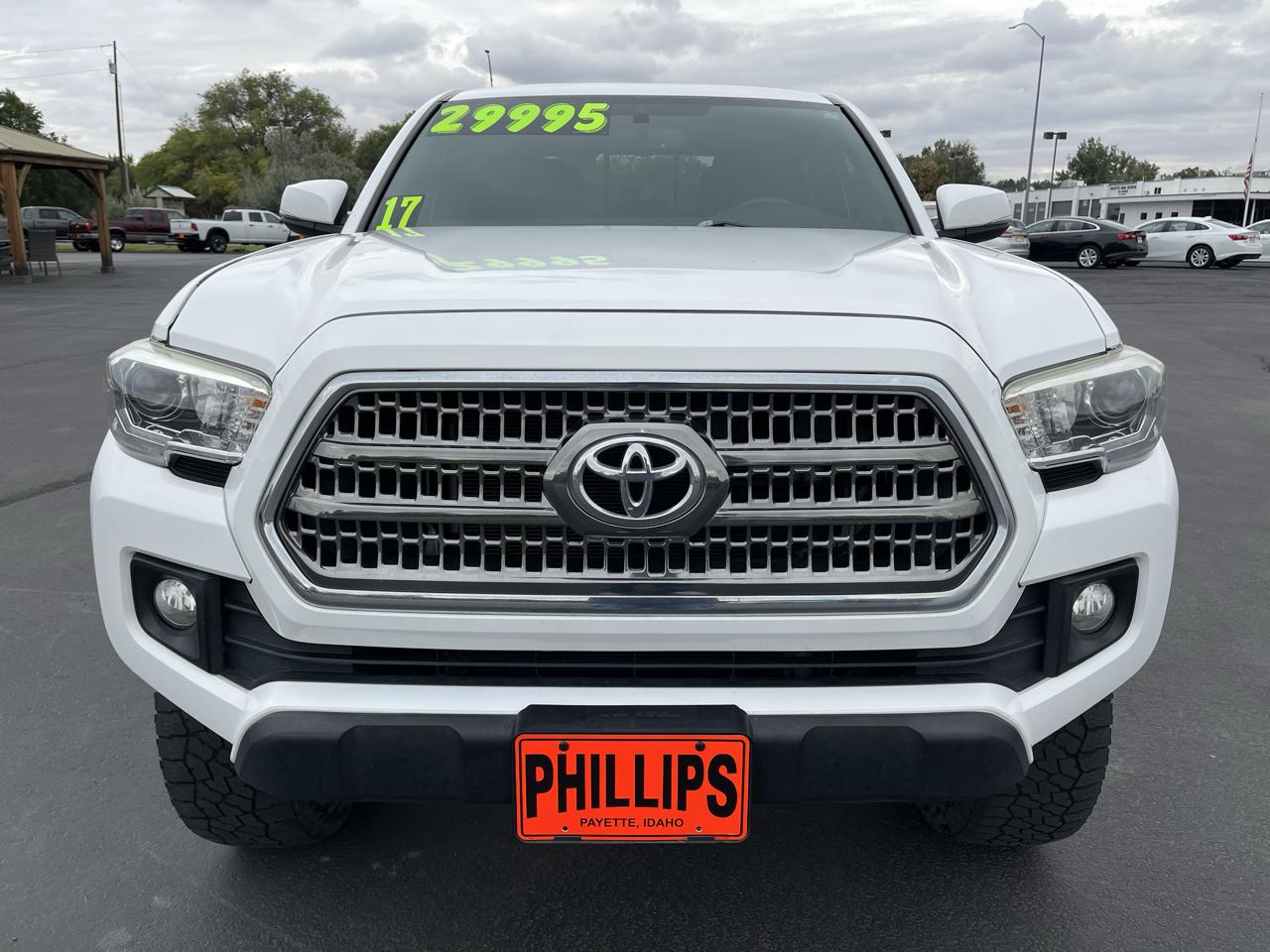 Toyota Tacoma  2017