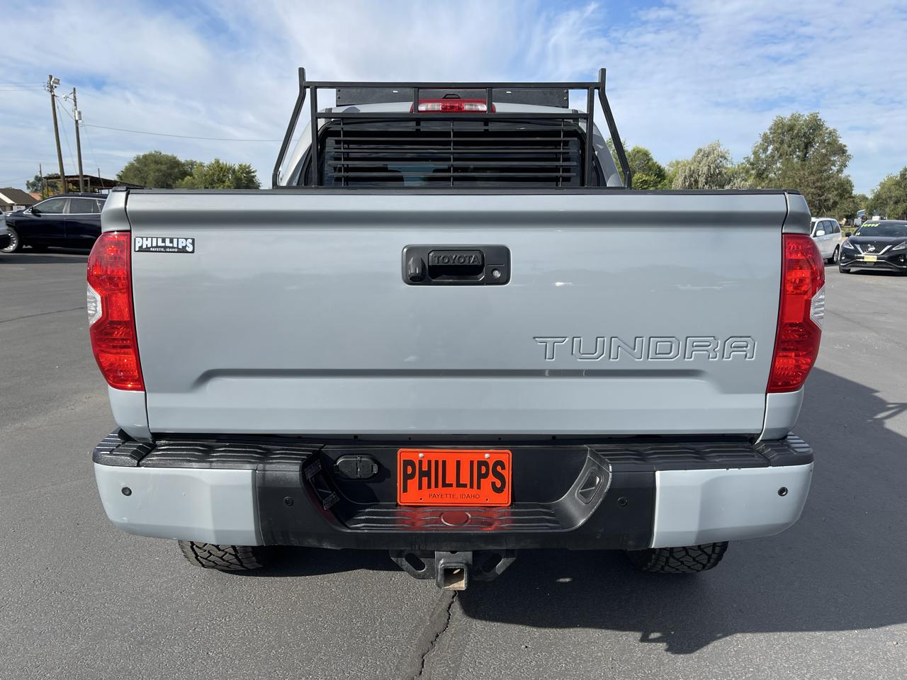Toyota Tundra 4WD SR5 CrewMax 5.5' Bed 5.7L (Natl) 2018