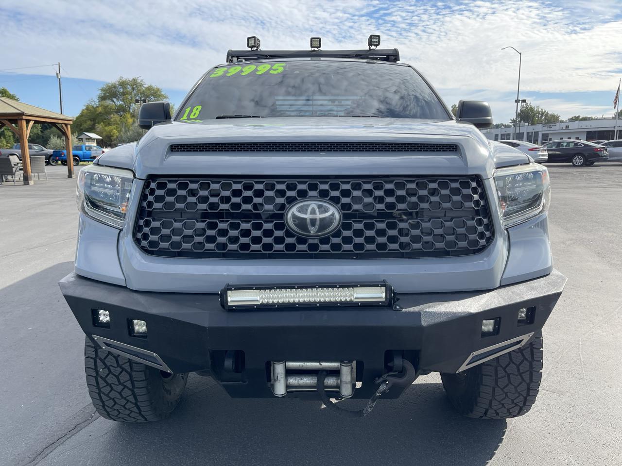 Toyota Tundra 4WD SR5 CrewMax 5.5' Bed 5.7L (Natl) 2018