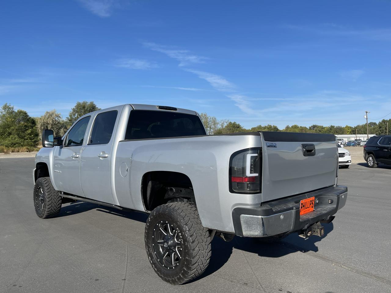 Chevrolet Silverado 2500HD 4WD Crew Cab 153.7" LT 2012