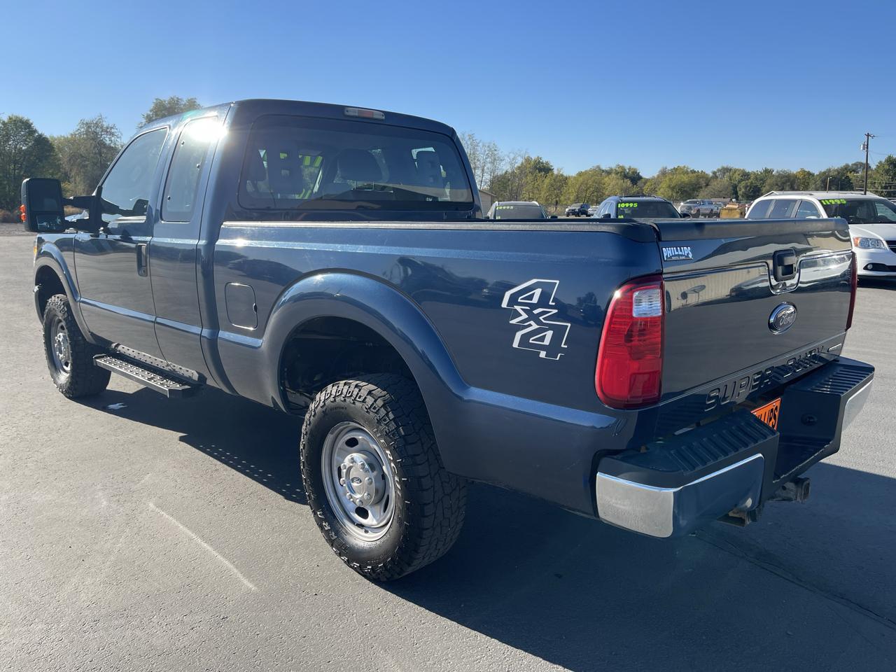 Ford Super Duty F-250 SRW 4WD SuperCab 142" XL 2016