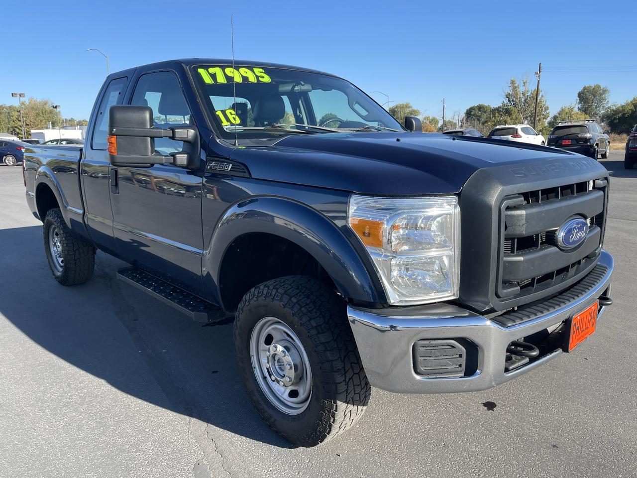 Ford Super Duty F-250 SRW 4WD SuperCab 142" XL 2016
