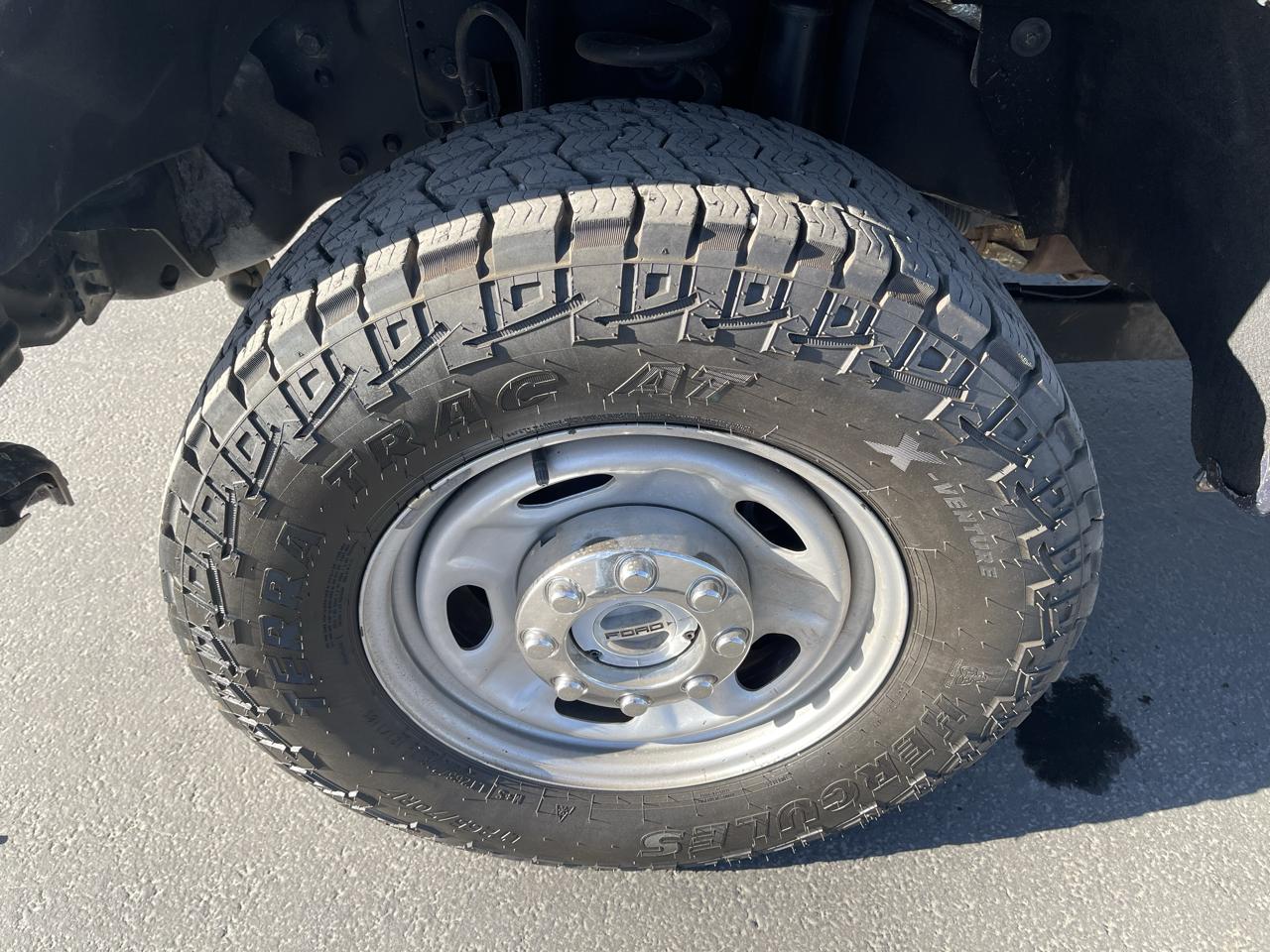 Ford Super Duty F-250 SRW 4WD SuperCab 142" XL 2016