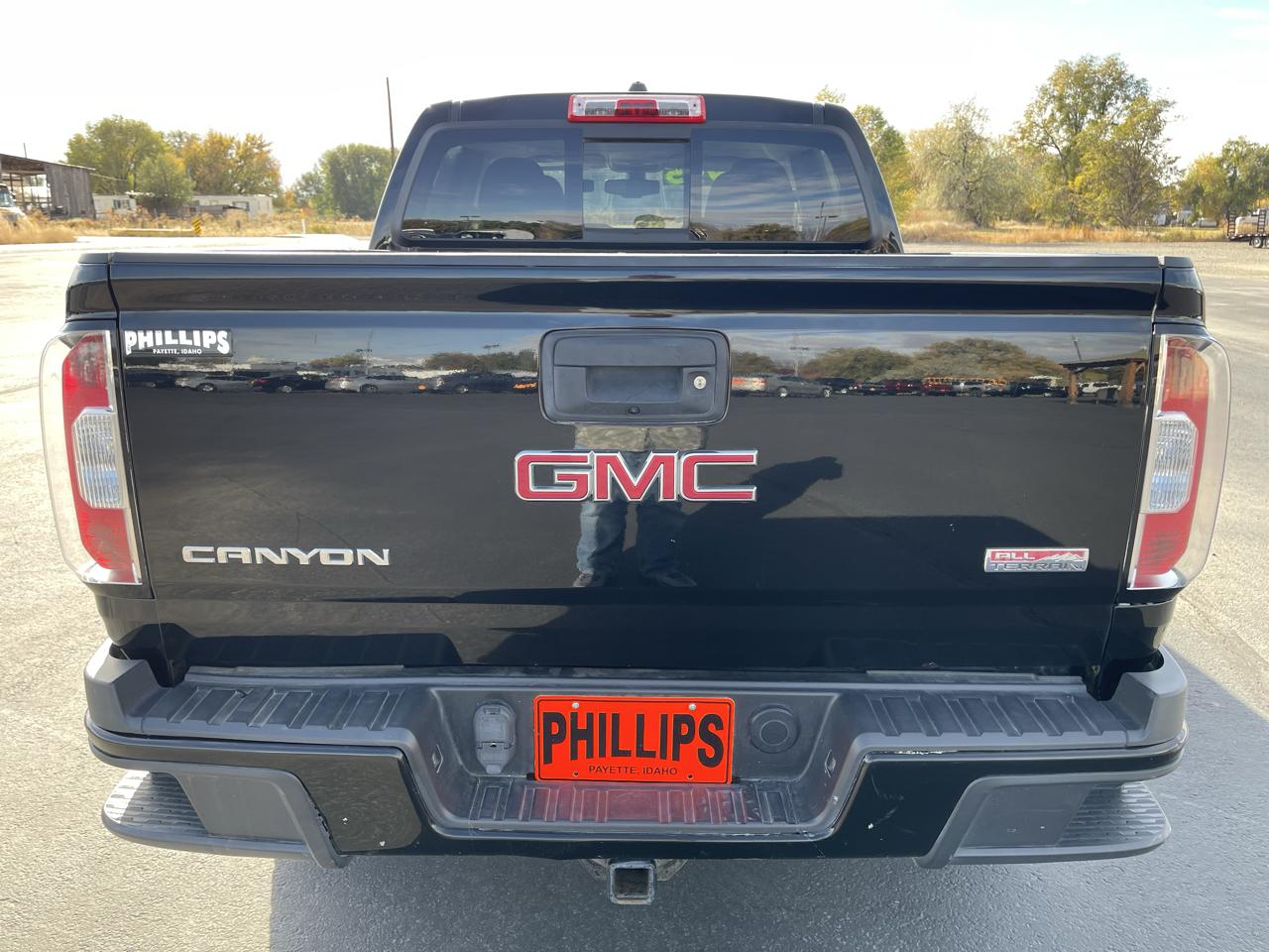 GMC Canyon 2WD Crew Cab 128.3" SLE 2016