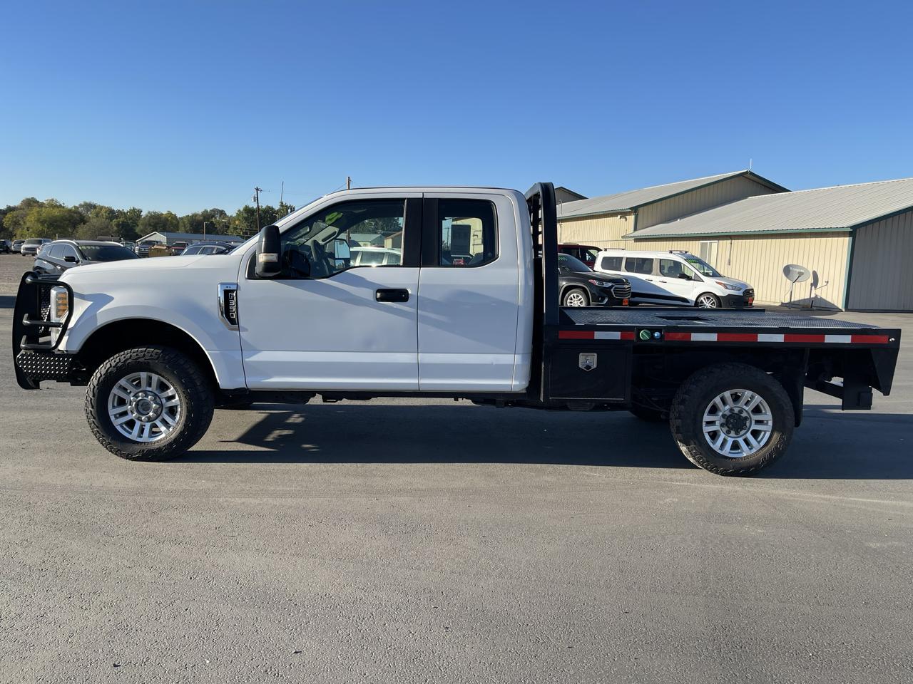 Ford Super Duty F-350 SRW XL 4WD SuperCab 8' Box 2019
