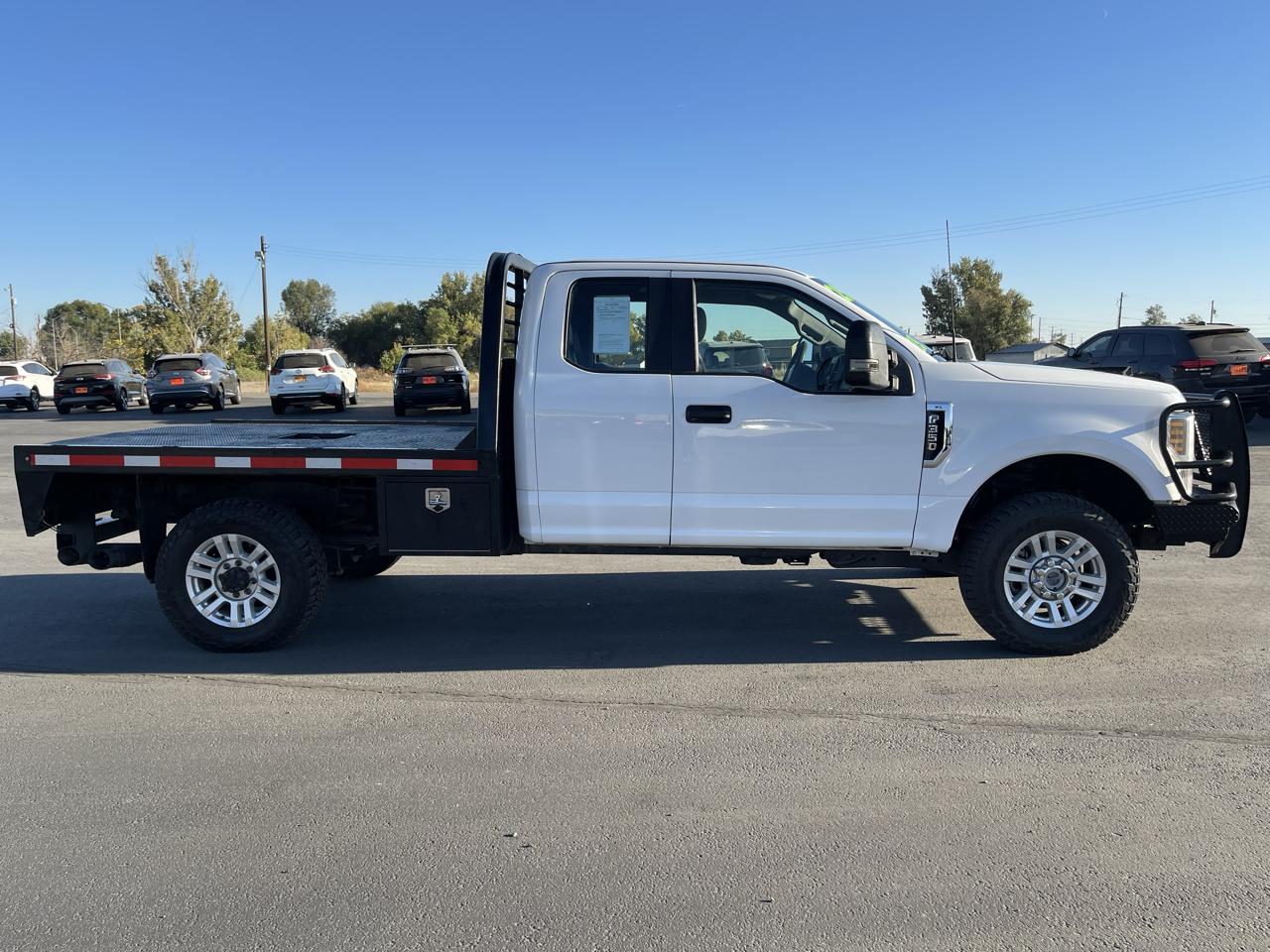 Ford Super Duty F-350 SRW XL 4WD SuperCab 8' Box 2019