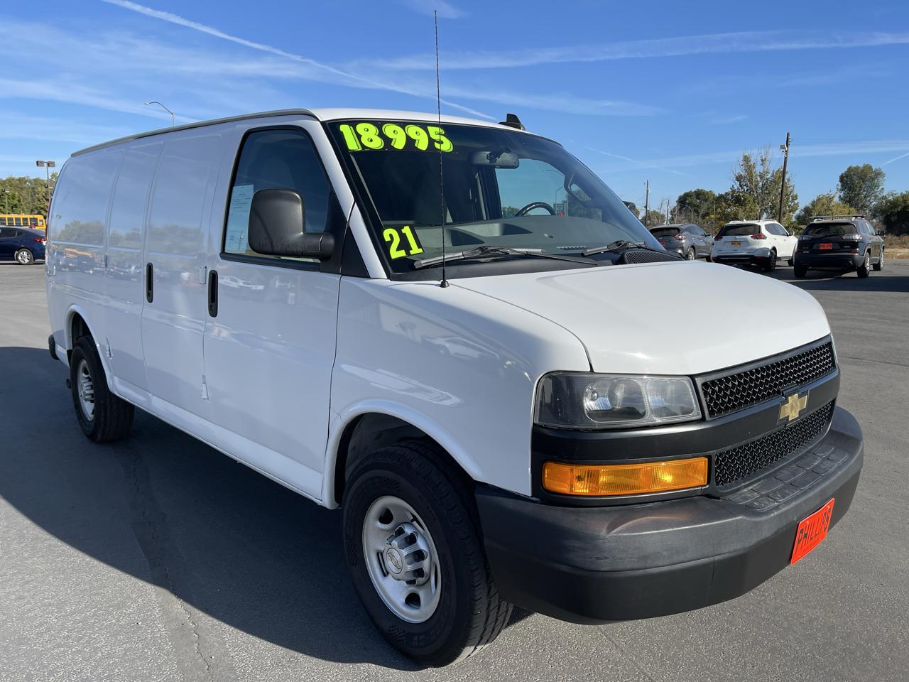 Chevrolet Express Cargo Van RWD 2500 135" 2021