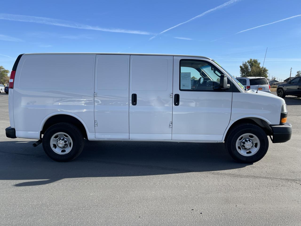 Chevrolet Express Cargo Van RWD 2500 135" 2021