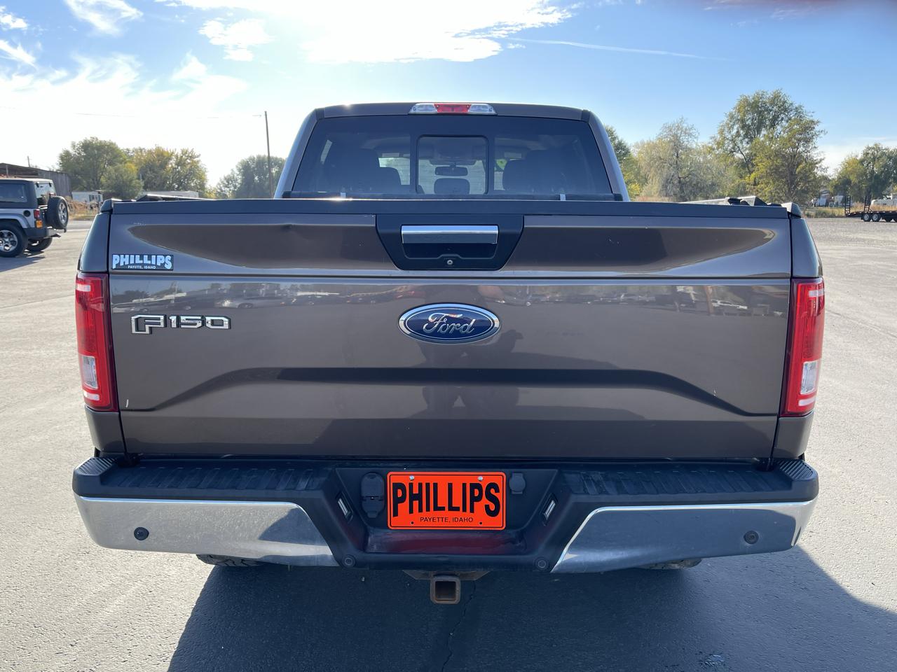 Ford F-150 4WD SuperCrew 145" XLT 2015