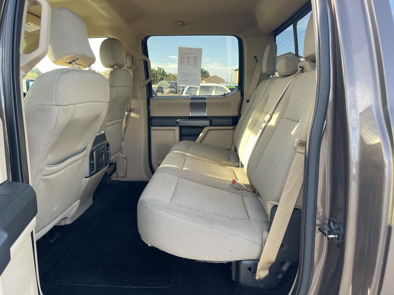 Ford F-150 4WD SuperCrew 145" XLT 2015