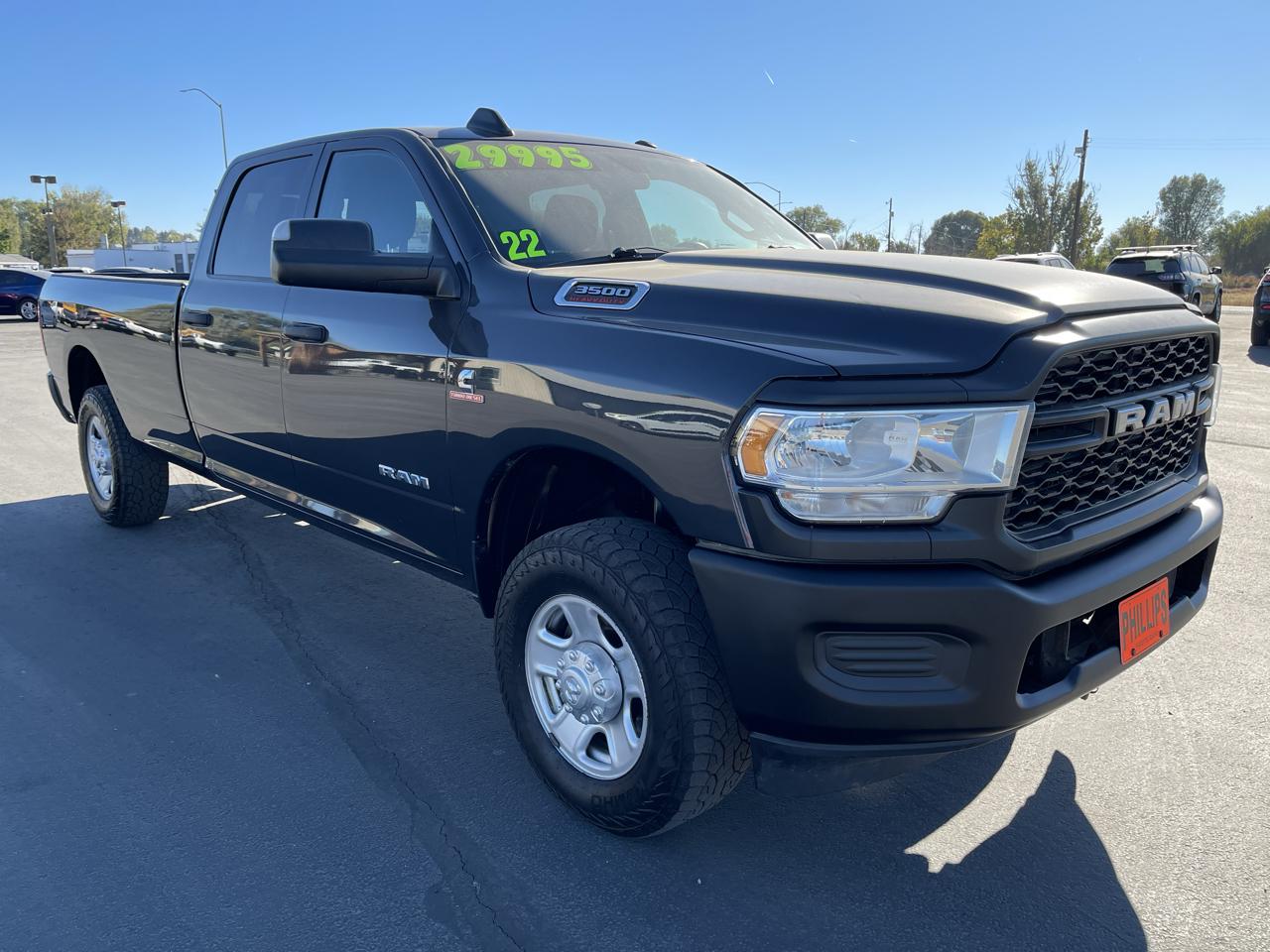 RAM 3500 Tradesman 4x4 Crew Cab 8' Box 2022