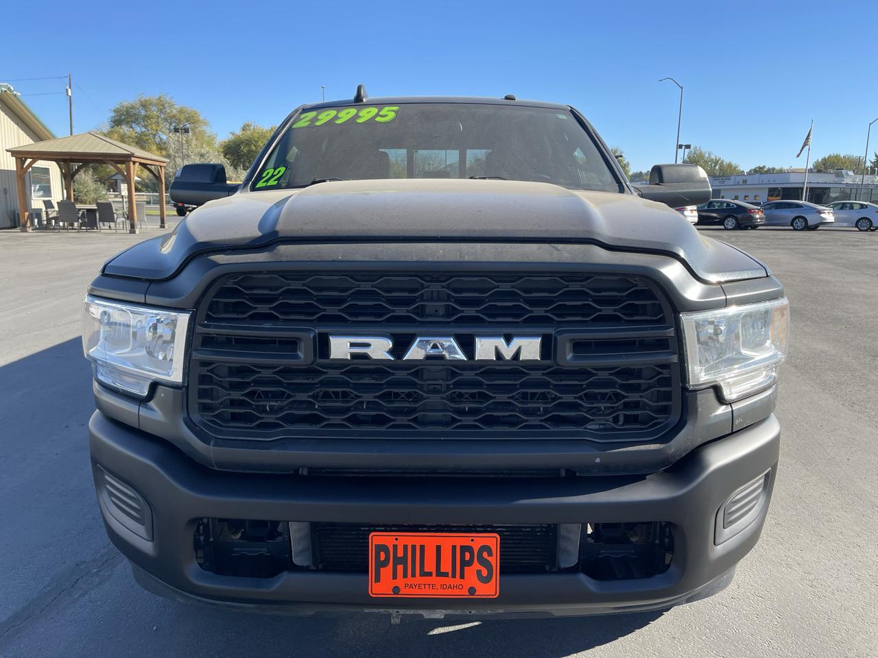 RAM 3500 Tradesman 4x4 Crew Cab 8' Box 2022