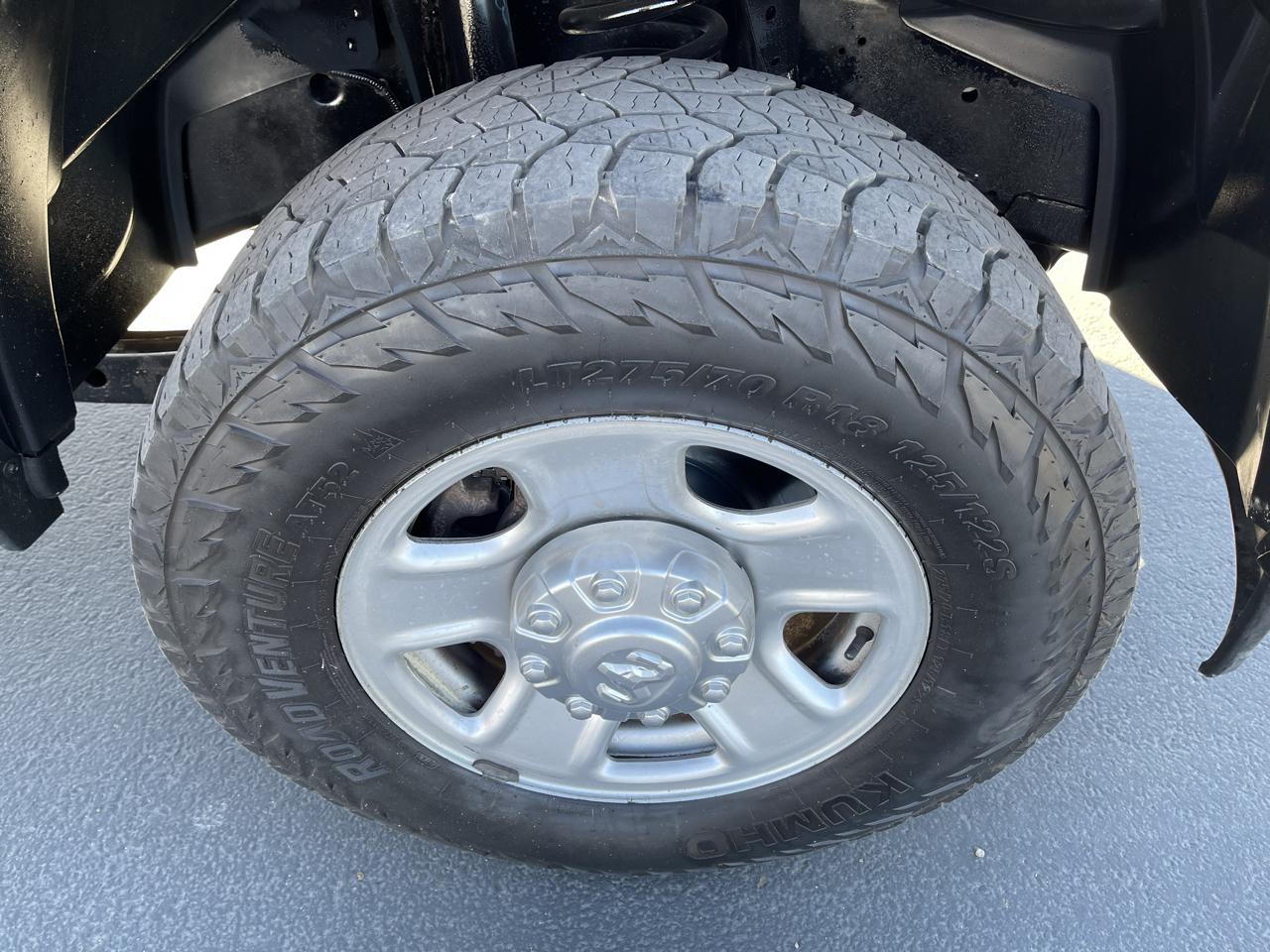 RAM 3500 Tradesman 4x4 Crew Cab 8' Box 2022