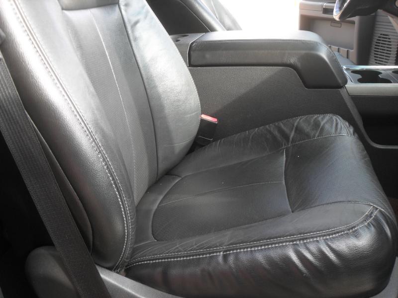 Ford F-250 HD Crew Cab 4dr 152.2" WB 4WD 2013