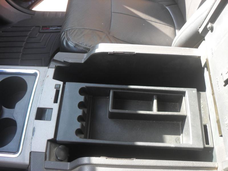 Ford F-250 HD Crew Cab 4dr 152.2" WB 4WD 2013