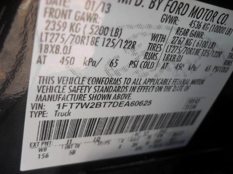 Ford F-250 HD Crew Cab 4dr 152.2" WB 4WD 2013