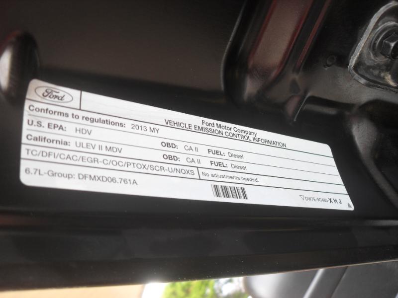 Ford F-250 HD Crew Cab 4dr 152.2" WB 4WD 2013