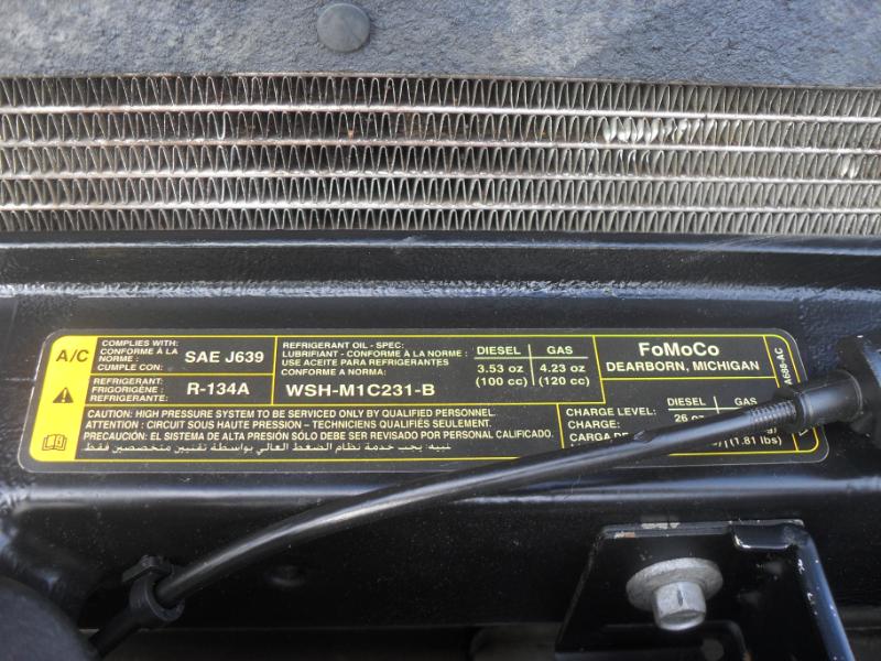 Ford F-250 HD Crew Cab 4dr 152.2" WB 4WD 2013