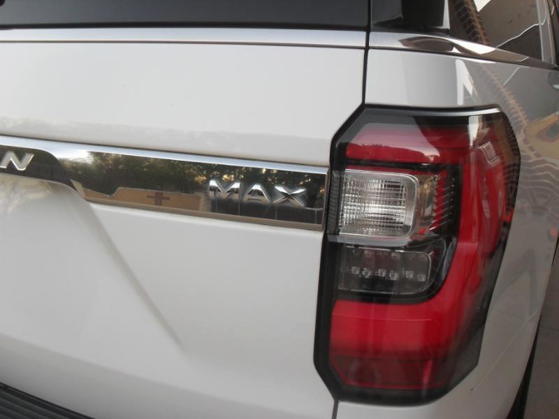 Ford Expedition Max Limited 4D SUV 4WD 2019
