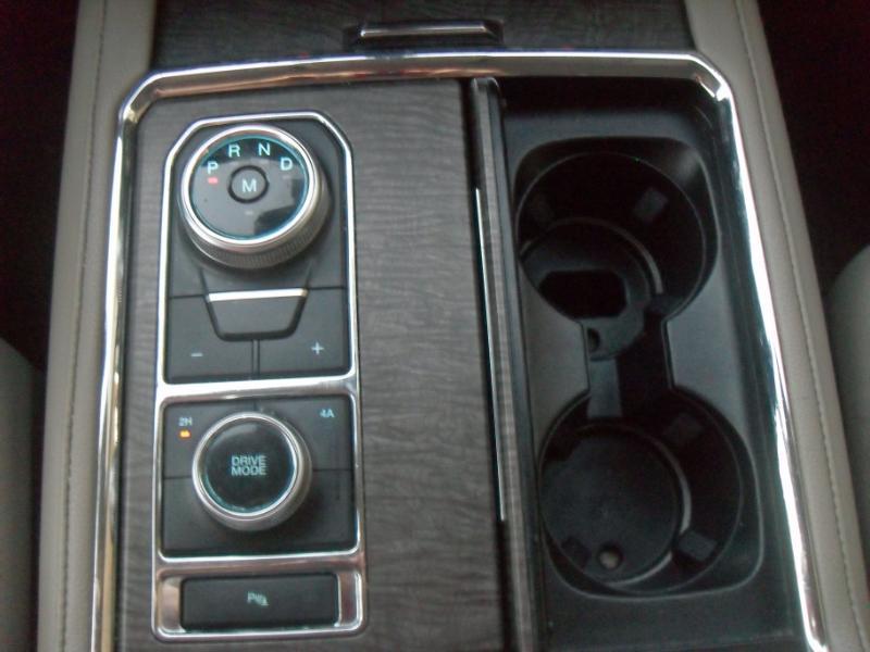 Ford Expedition Max Limited 4D SUV 4WD 2019