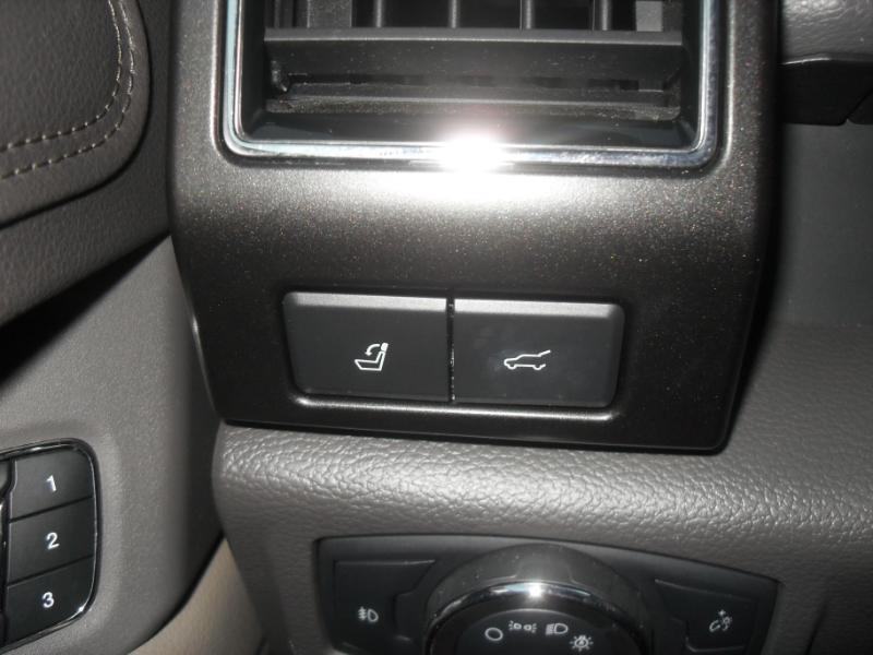 Ford Expedition Max Limited 4D SUV 4WD 2019