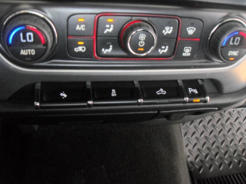 GMC Sierra 1500 SLT Crew Cab 2WD 2014