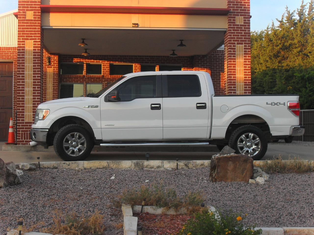 Ford F-150 XLT SuperCrew 6.5-ft. Bed 4WD 2012