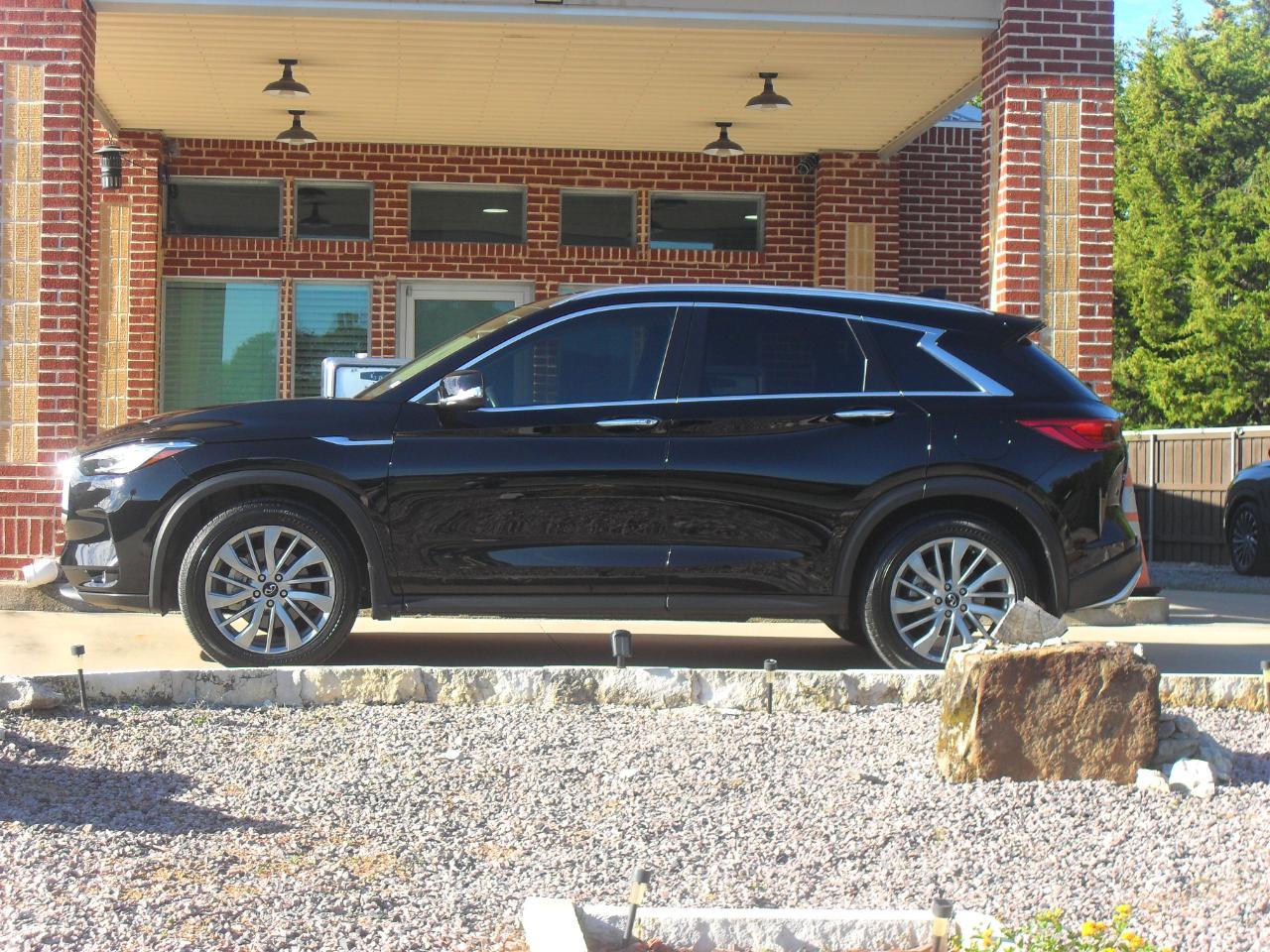 Infiniti QX50 LUXE 2021