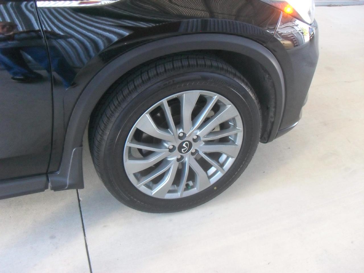 Infiniti QX50 LUXE 2021