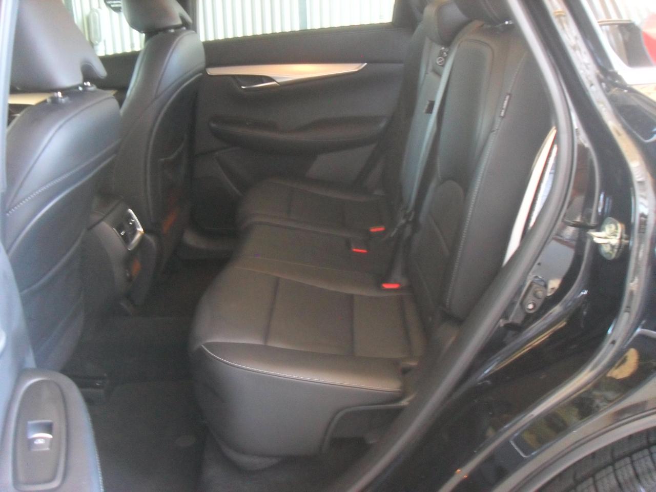 Infiniti QX50 LUXE 2021