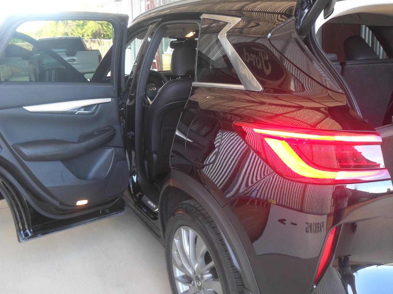 Infiniti QX50 LUXE 2021