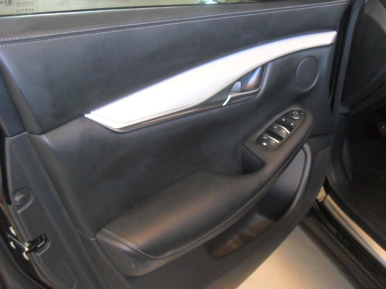 Infiniti QX50 LUXE 2021