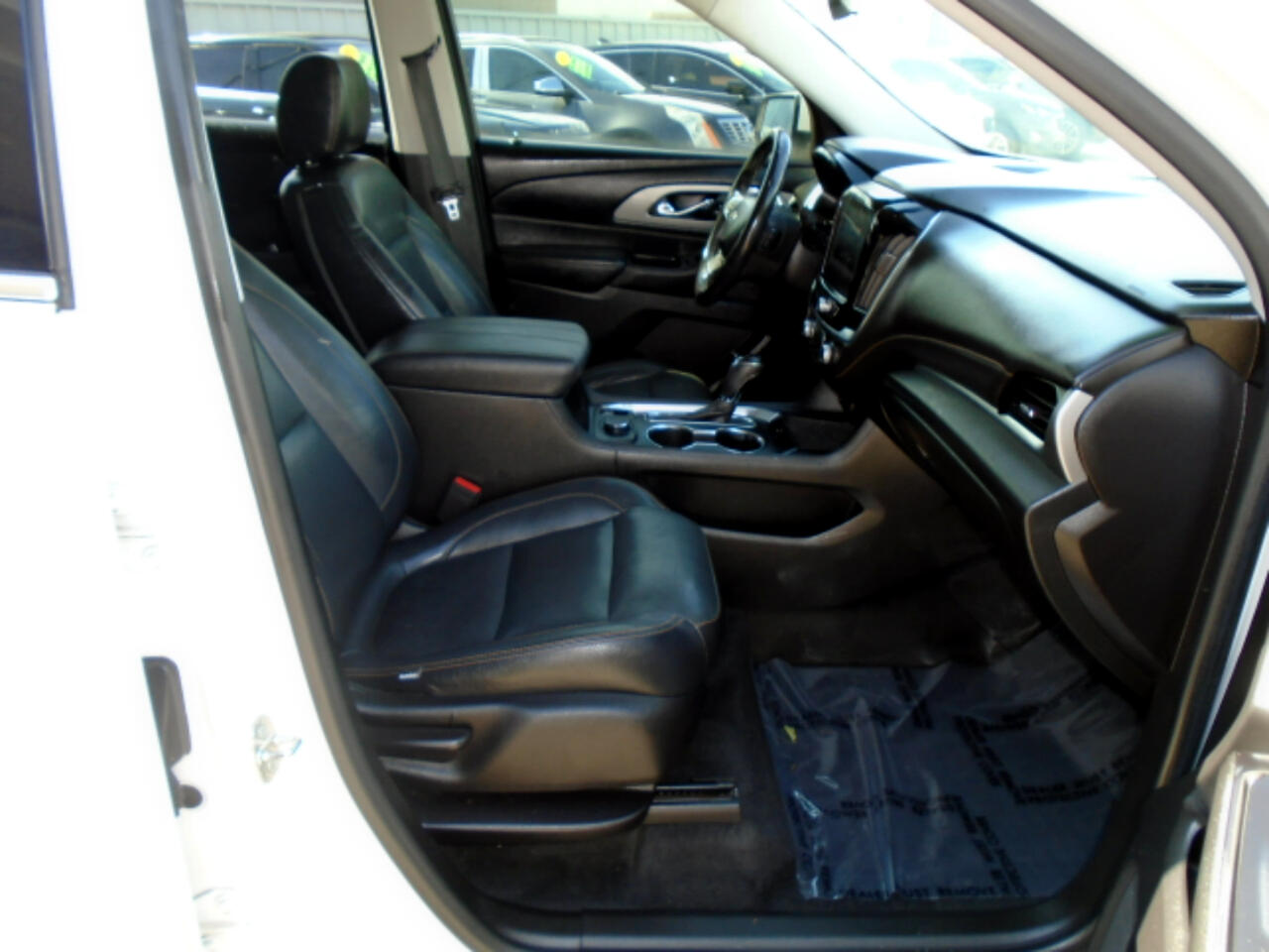 Chevrolet Traverse LT Cloth FWD 2018 Chevrolet Traverse LT Cloth FWD 2018
