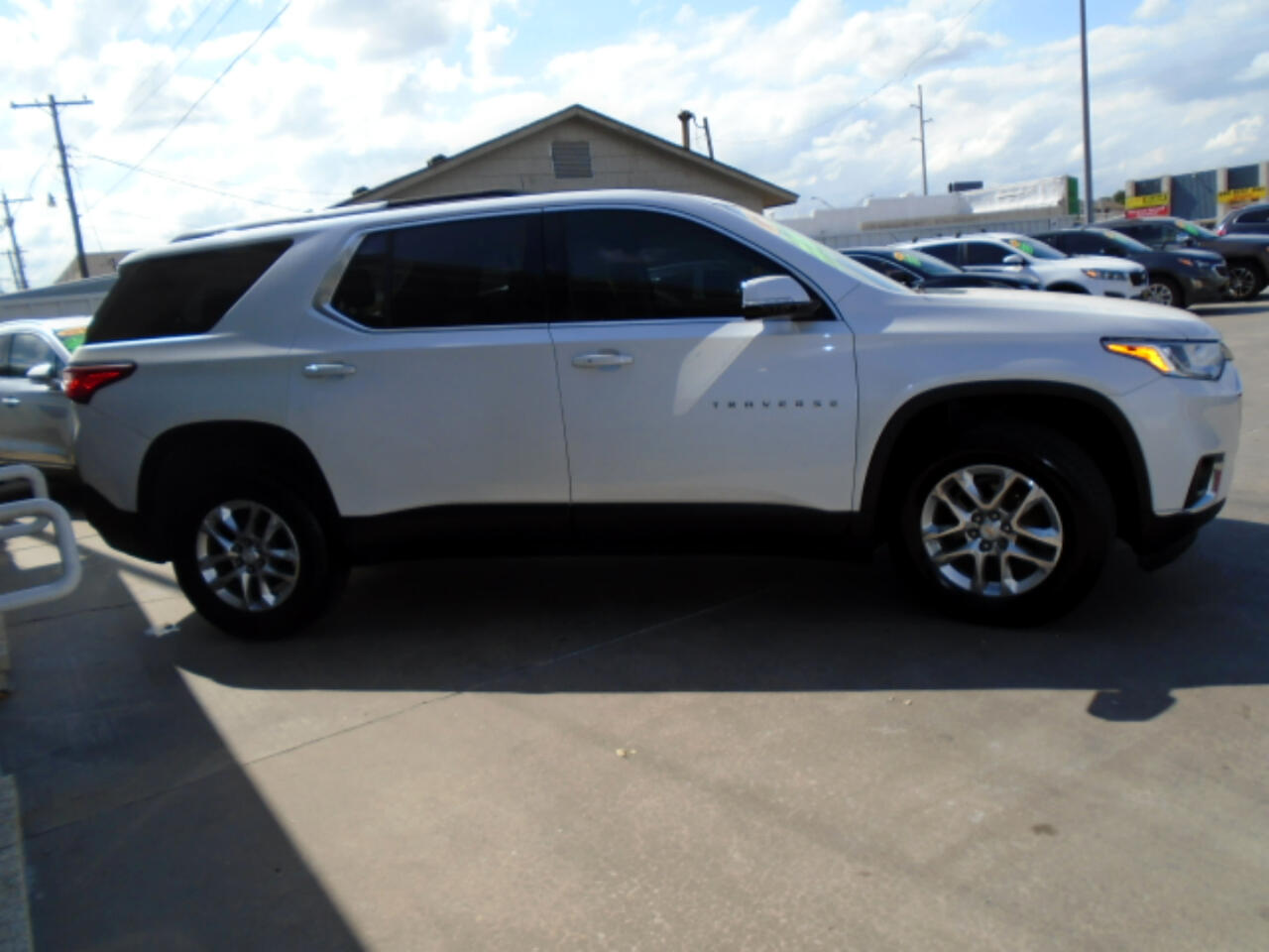 Chevrolet Traverse LT Cloth FWD 2018 Chevrolet Traverse LT Cloth FWD 2018