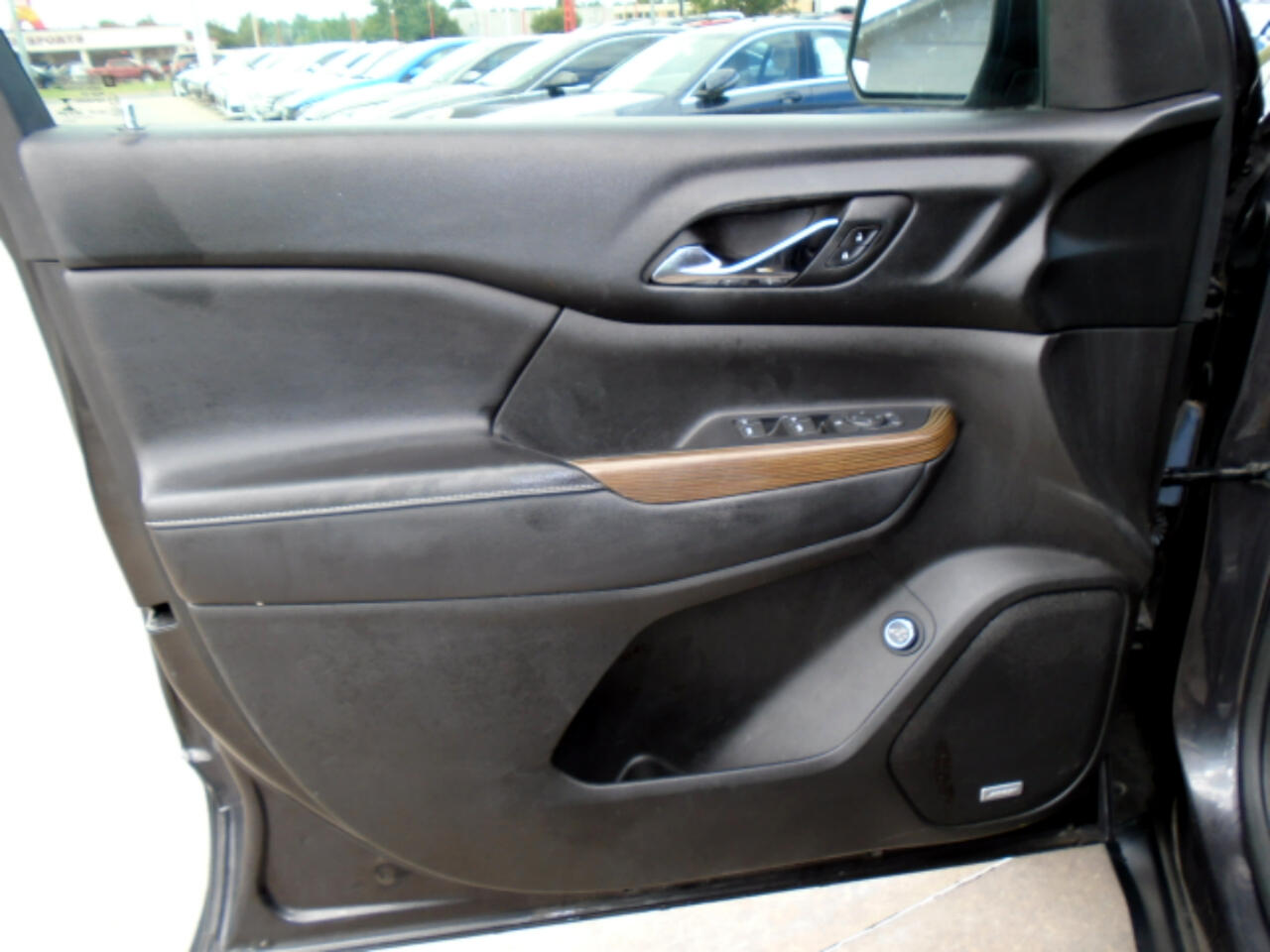 GMC Acadia SLE-2 FWD 2017 GMC Acadia SLE-2 FWD 2017