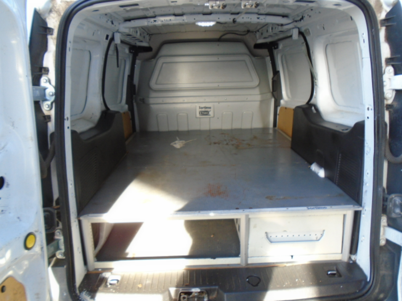Ford Transit Connect Cargo Van XL LWB w/Rear 180 Degree Door 2016 Ford Transit Connect Cargo Van XL LWB w/Rear 180 Degree Door 2016