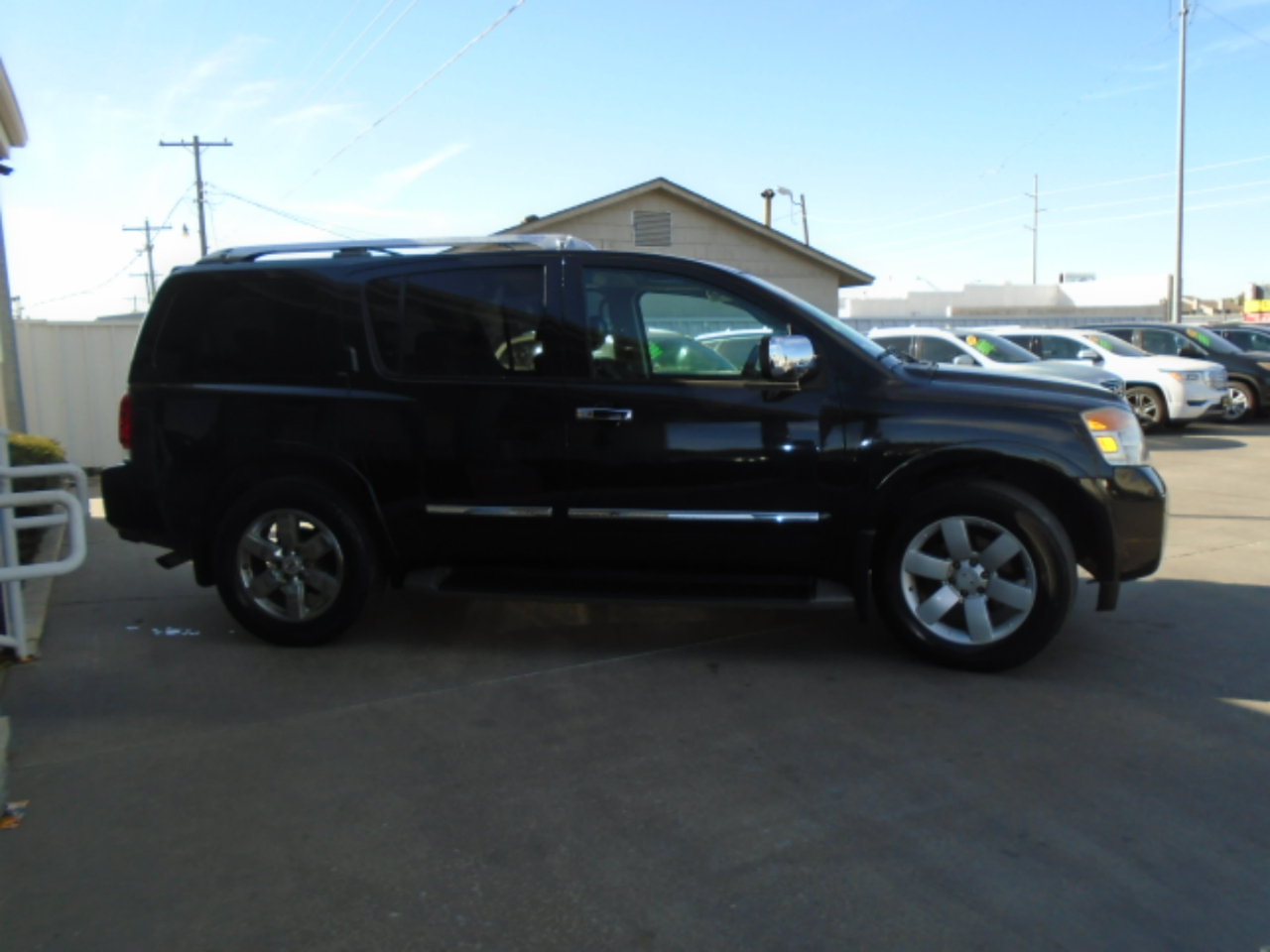 Nissan Armada SE 2WD 2010 Nissan Armada SE 2WD 2010