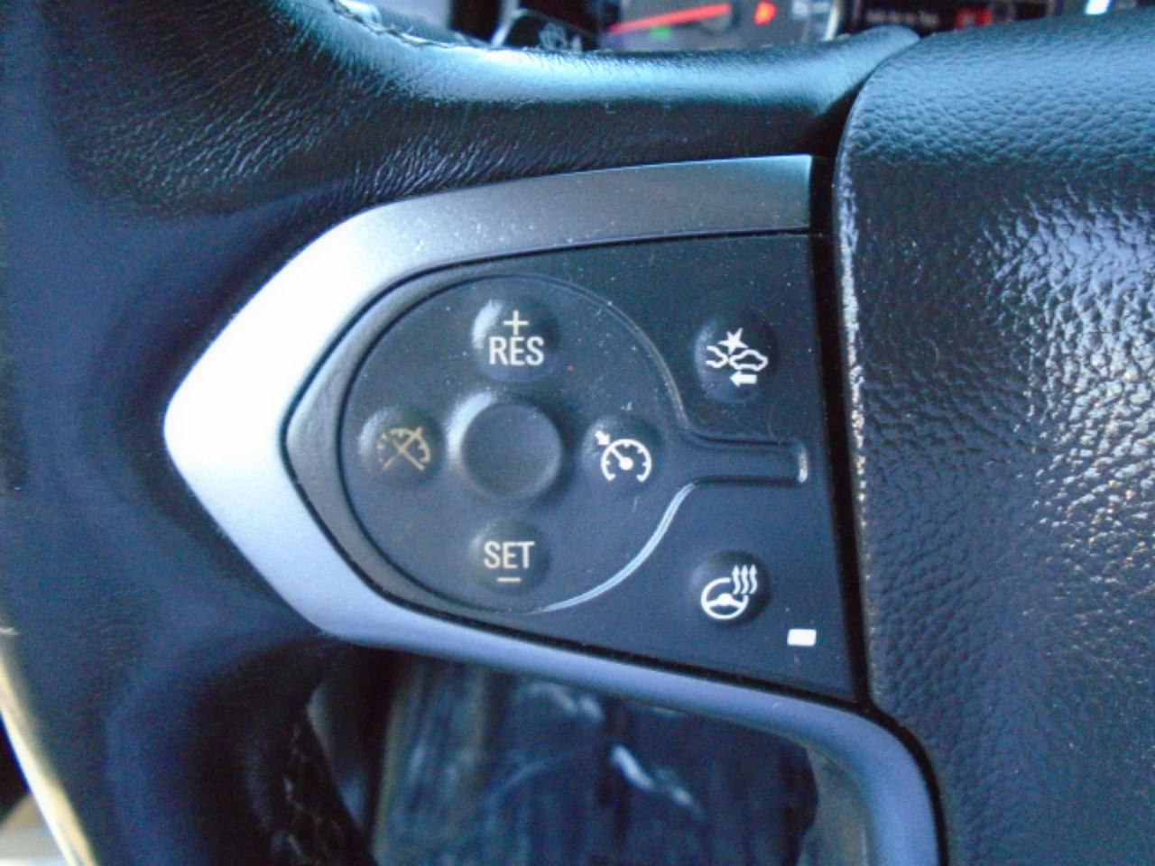 Chevrolet Tahoe LTZ 4WD 2015