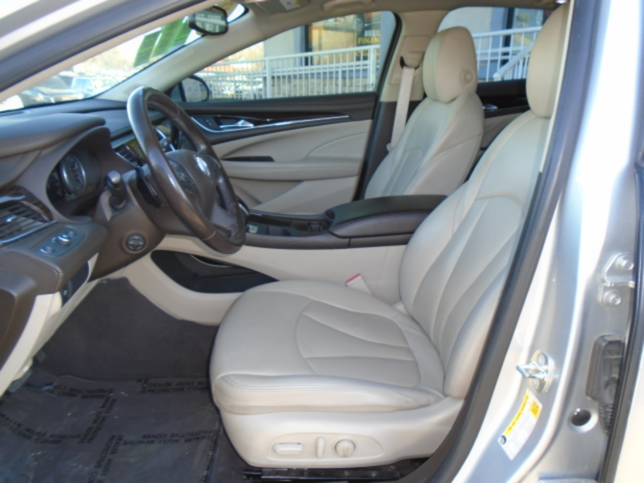 Buick LaCrosse Essence 2017