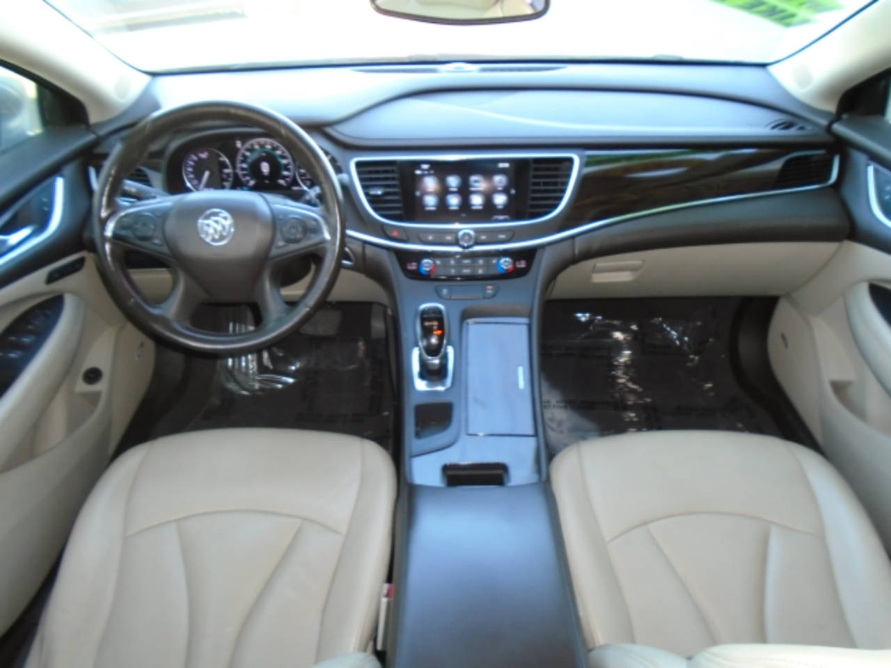 Buick LaCrosse Essence 2017